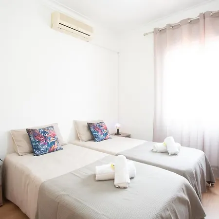 Sol E Mar Villa Charneca (Setubal)