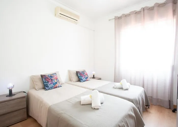 Sol E Mar Villa Charneca (Setubal)